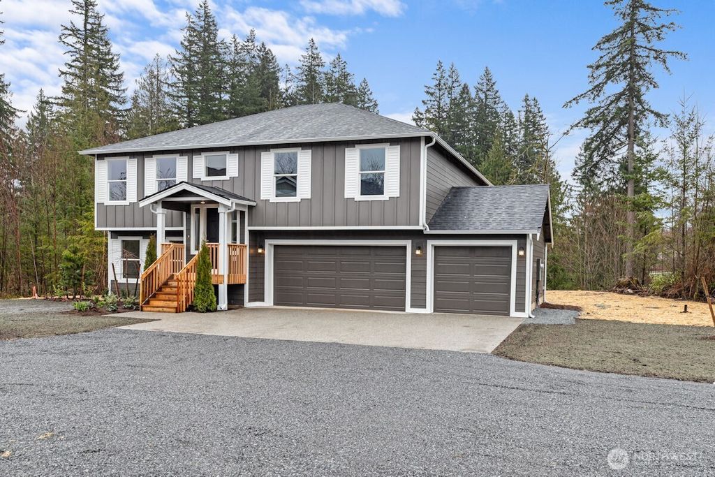 Photo of 8117 108th Street NE #1A, Marysville, WA 98271 (MLS # 2514785)