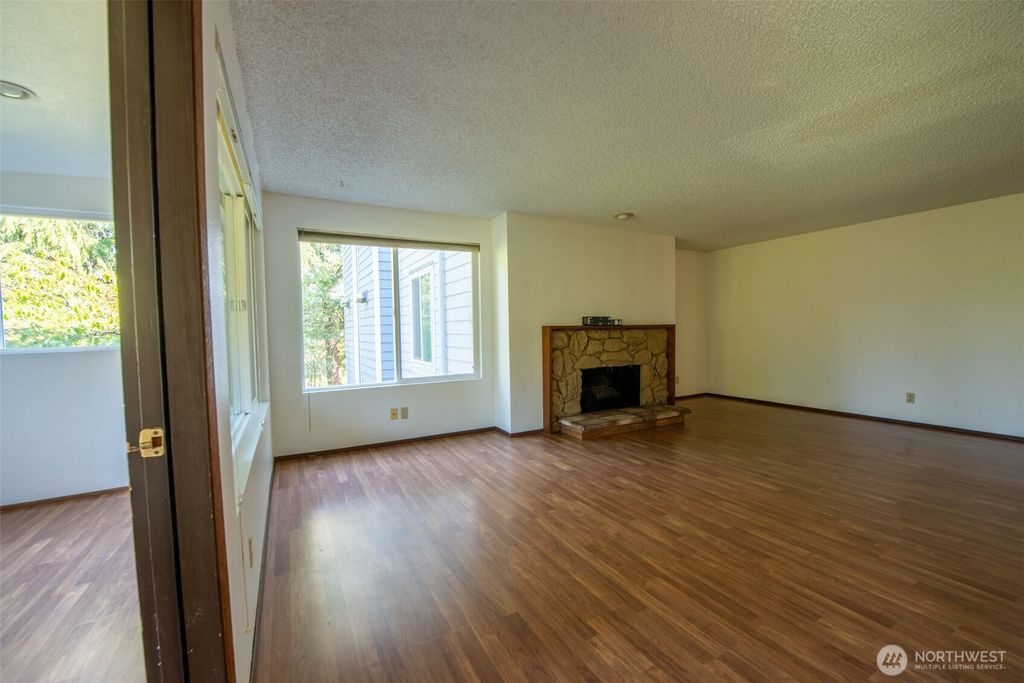Photo of 17417 Ashworth Avenue N #303, Shoreline, WA 98133 (MLS # 2423850)