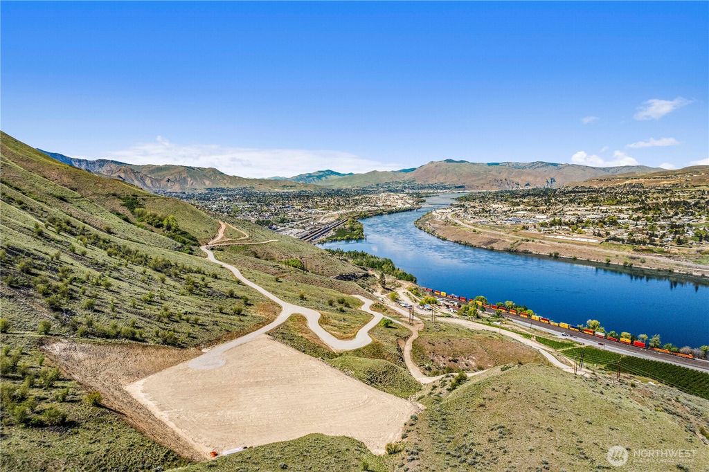 Photo of 1501 Lot A Malaga Alcoa Highway, Malaga, WA 98828 (MLS # 2504470)