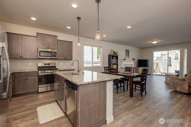 4708 NE 109th Street