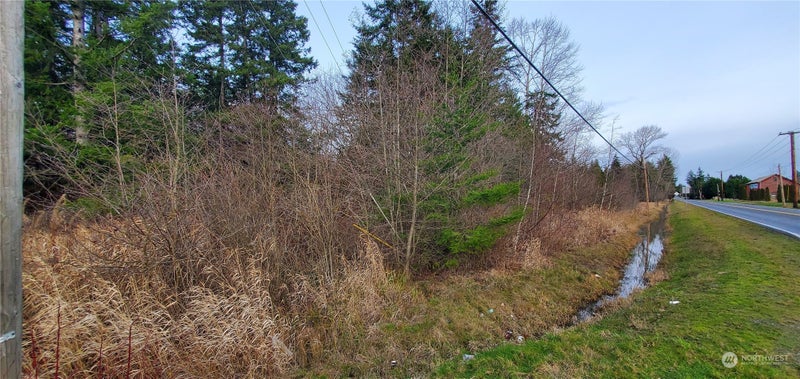4492 Sweet Road
