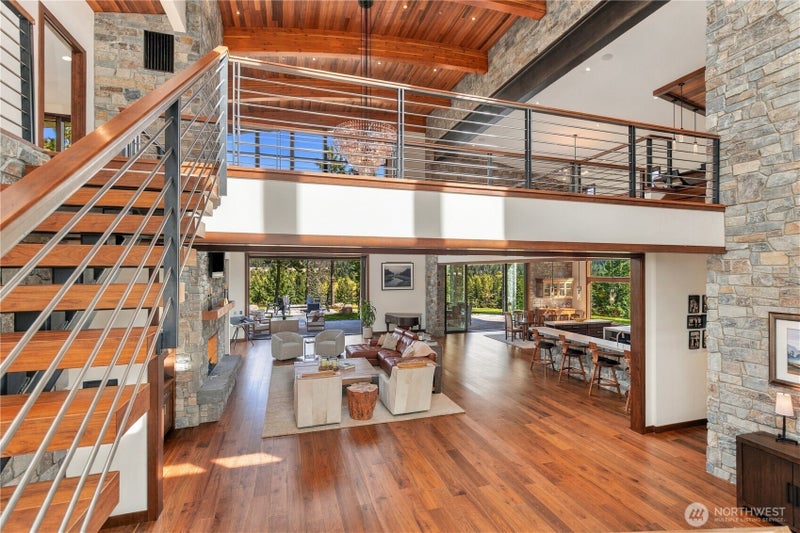 581 Gold Leaf Lane