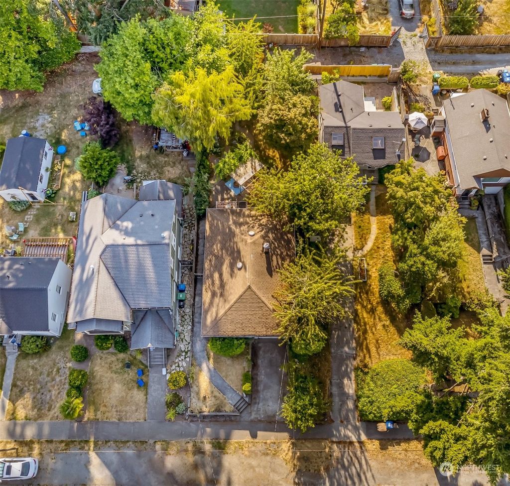 Photo of 3031 Garlough Avenue SW, Seattle, WA 98116 (MLS # 2275144)