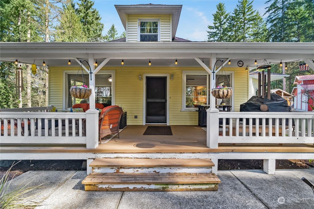 Photo of 38011 238th Avenue SE, Enumclaw, WA 98022 (MLS # 2209736)