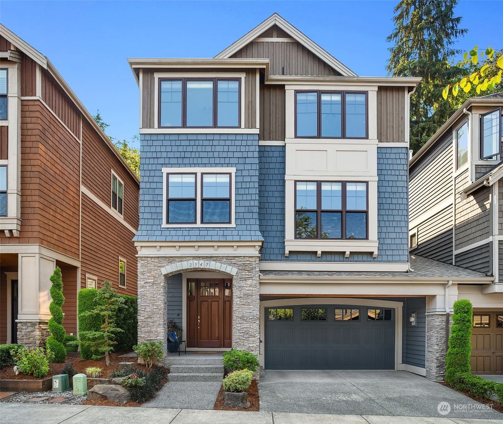 Photo of 2547 NW Alpine Crest Way, Issaquah, WA 98027 (MLS # 2277724)