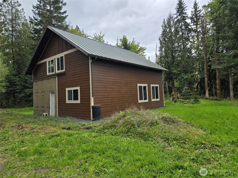 1747 Winlock Vader Road