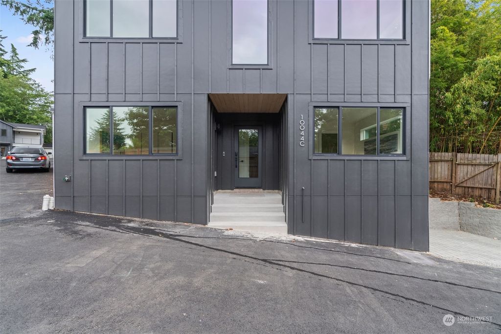 Photo of 10044 Ravenna Avenue NE #C, Seattle, WA 98125 (MLS # 2138516)