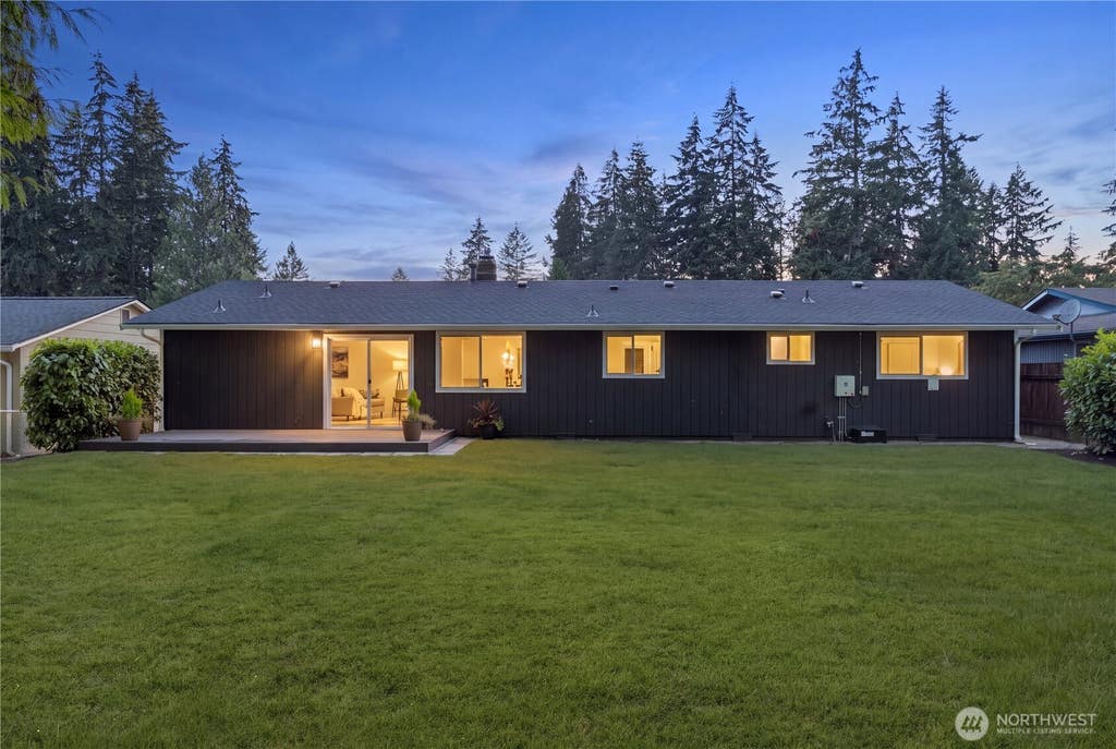 Photo of 12604 177th Place SE, Renton, WA 98059 (MLS # 2514905)