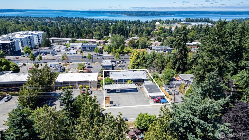 Photo of 22707 S 30th Avenue, Des Moines, WA 98198 (MLS # 2421529)