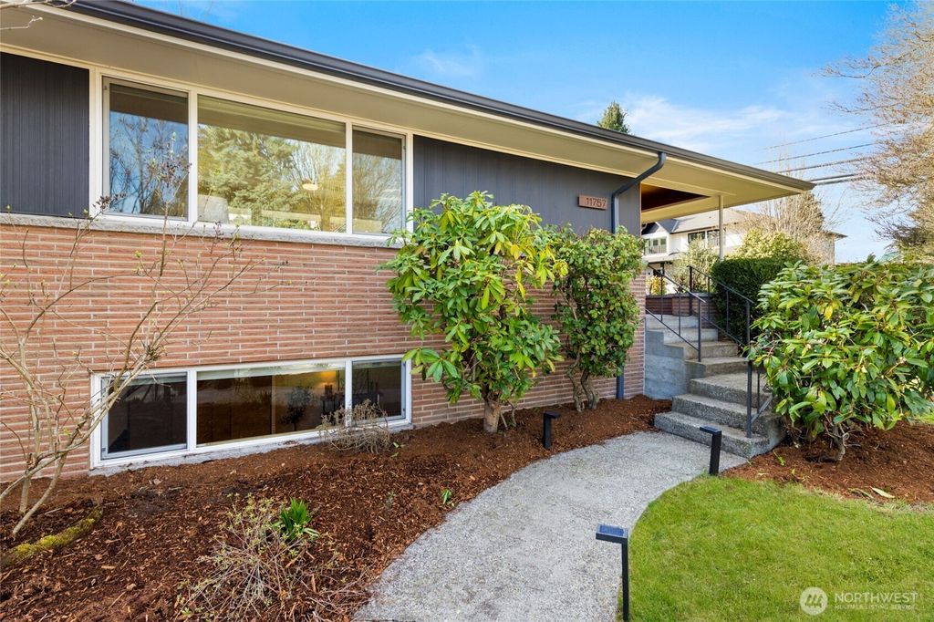 Photo of 11757 25th Avenue NE, Seattle, WA 98125 (MLS # 2349386)