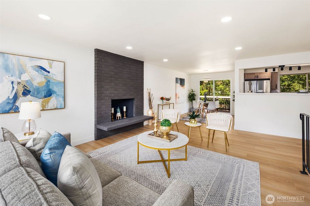 Photo of 4058 S 262nd St, Kent, WA 98032 (MLS # 2429655)