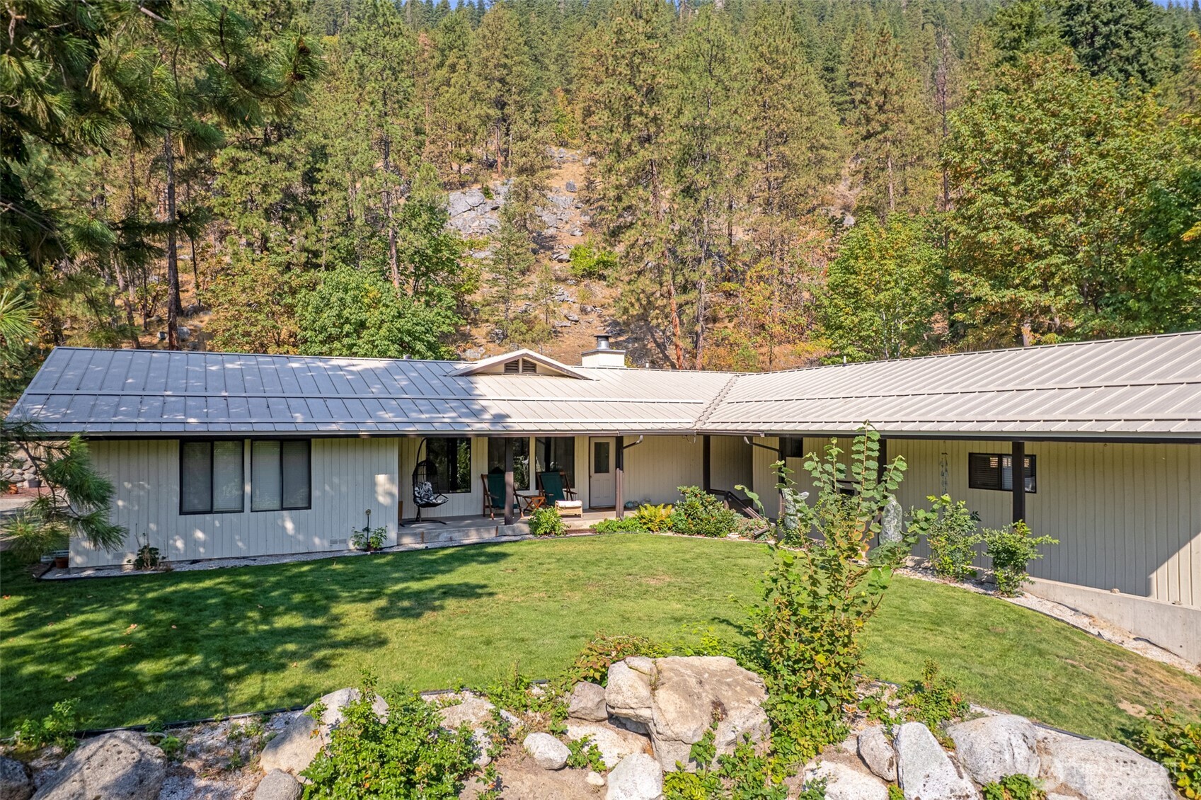 8590 Icicle Road