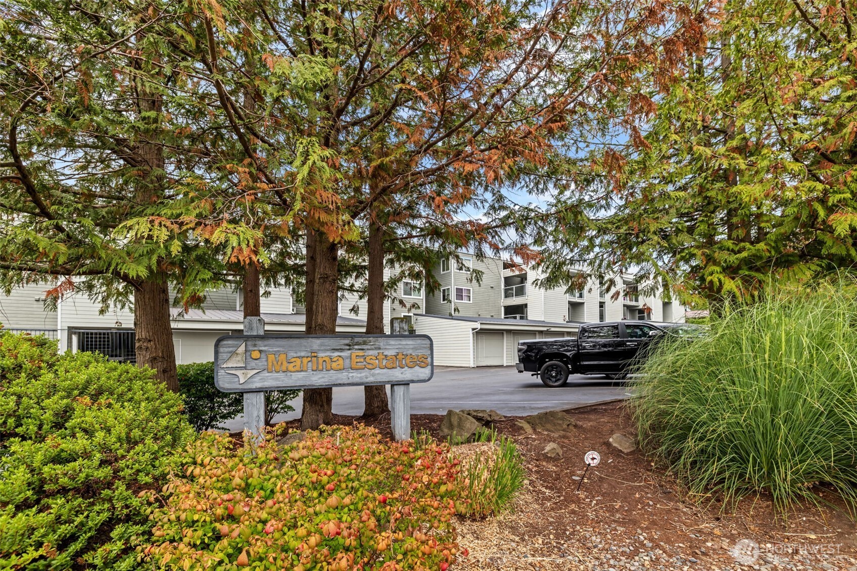 22215 6th Ave S 106