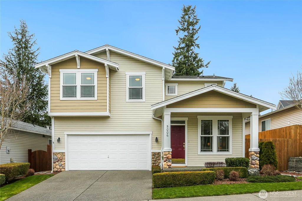 Photo of 5006 NE 4th Place, Renton, WA 98059 (MLS # 2483569)