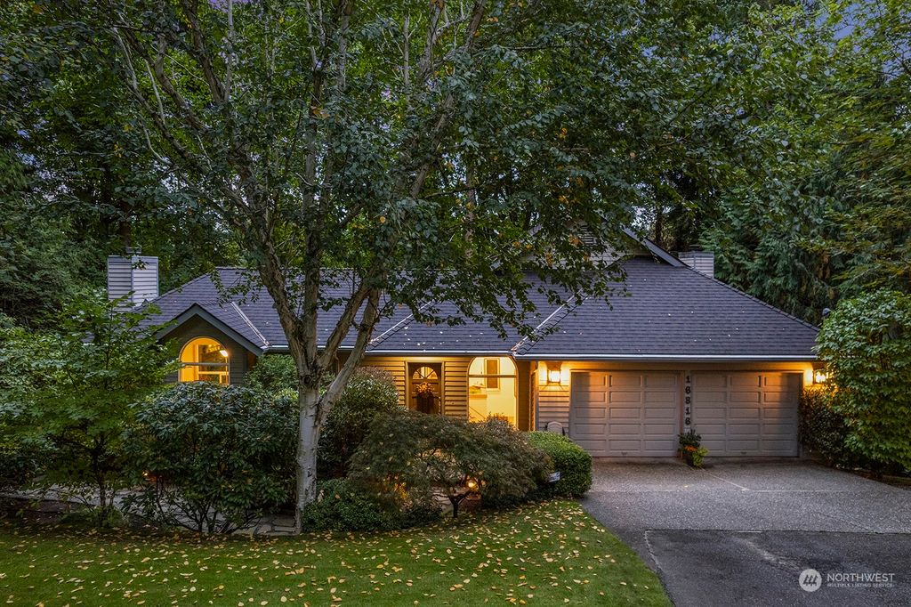 Photo of 16816 35th Avenue NE, Lake Forest Park, WA 98155 (MLS # 2219951)