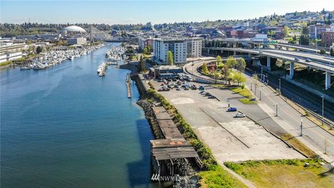 1179 Dock Street Tacoma WA 98402