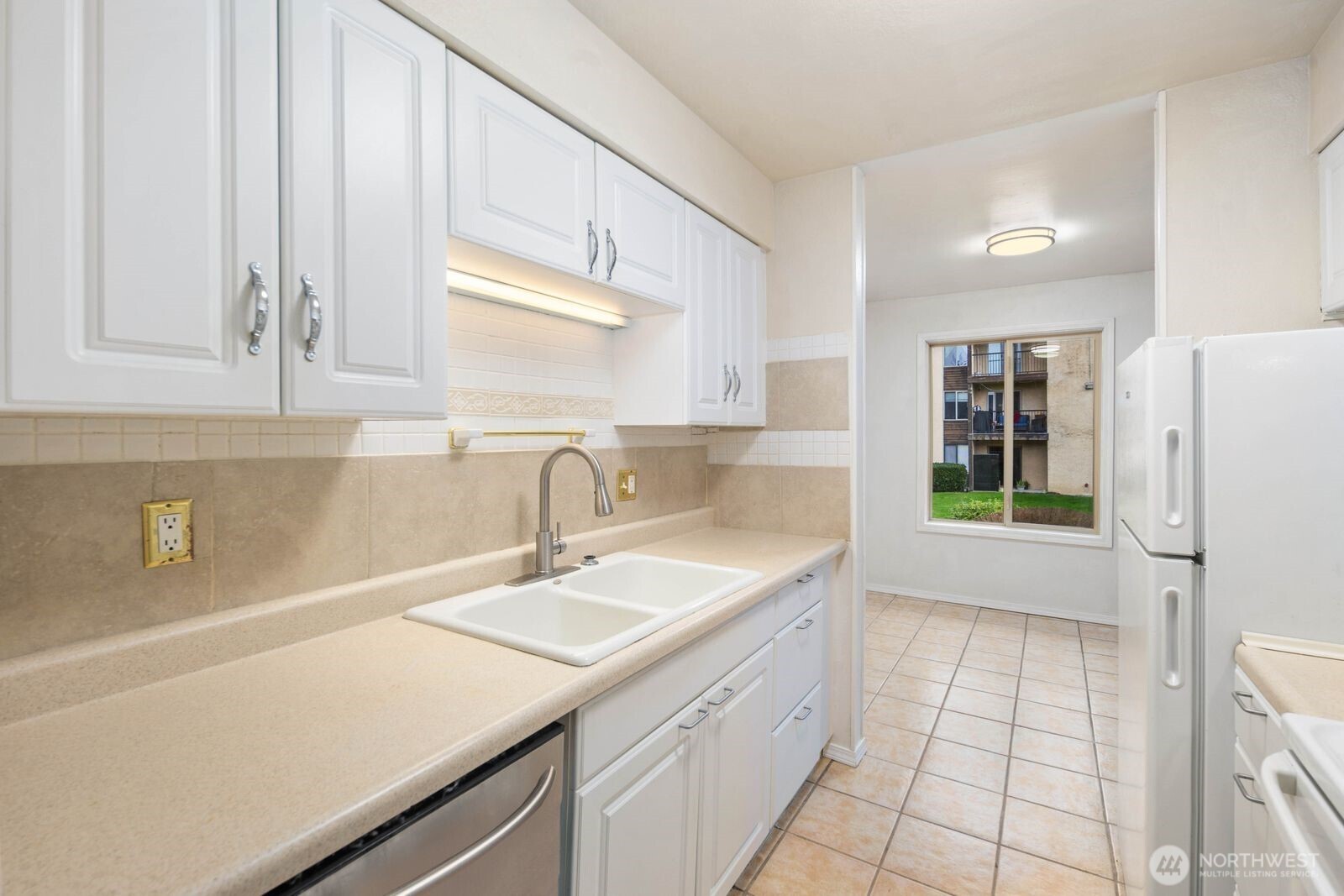 14510 124TH Avenue NE C28