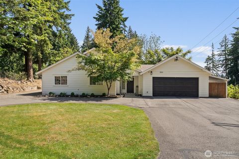 Photo of 9814 36th Street E, Edgewood, WA 98371 (MLS # 2432941)