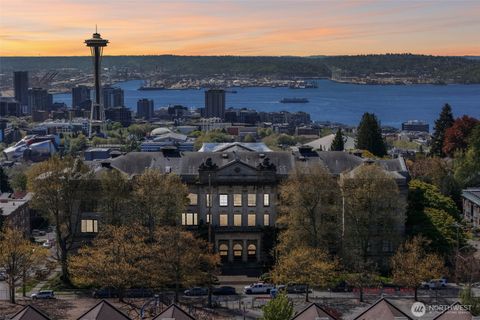 Photo of 201 Galer Street #534, Seattle, WA 98109 (MLS # 2514824)