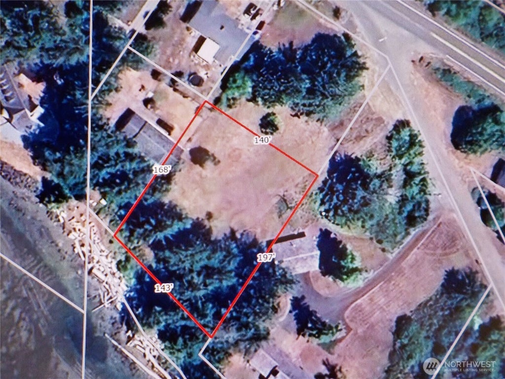 Photo of 621 State Rt 101, Chinook, WA 98614 (MLS # 2469832)