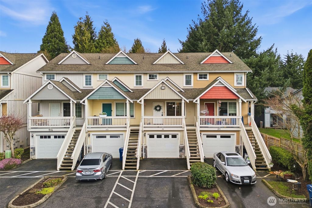 Photo of 1814 I Street NE #202, Auburn, WA 98002 (MLS # 2486082)