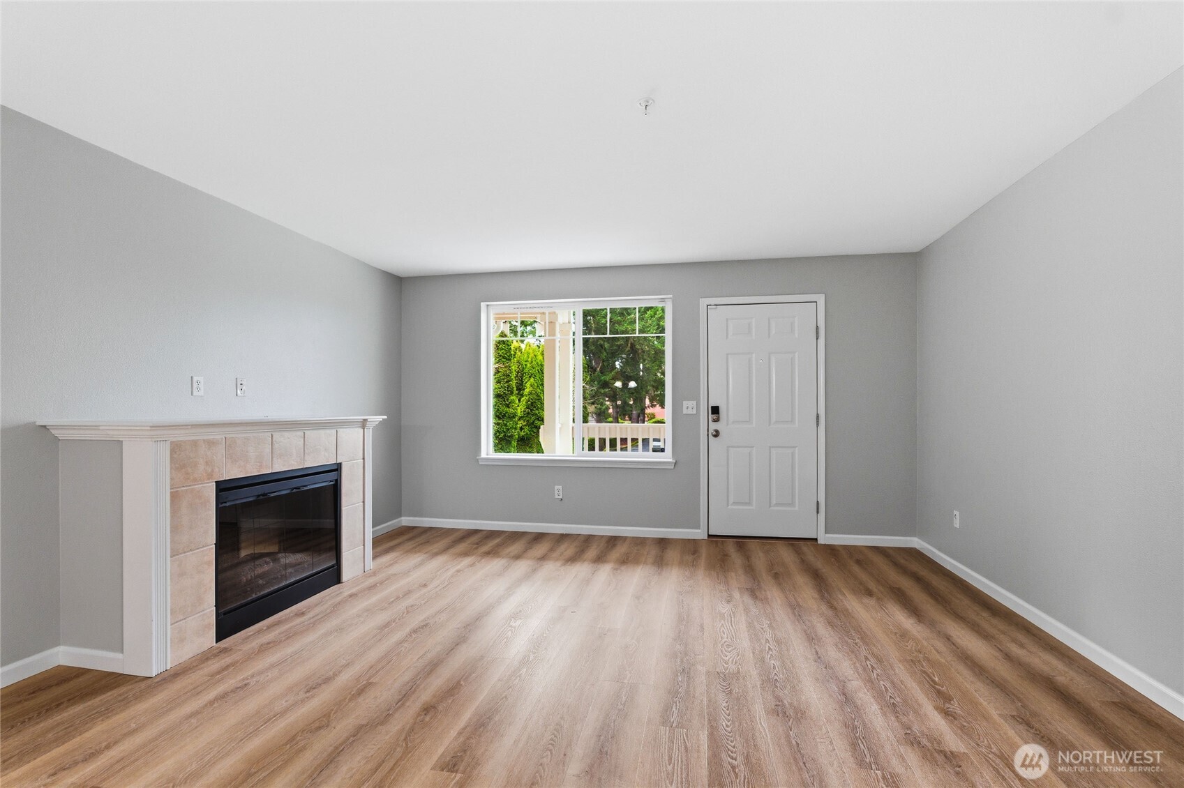 1814 I Street NE 202