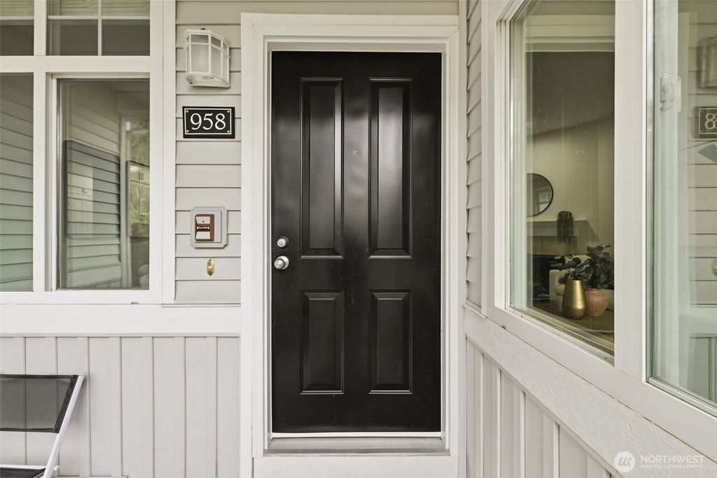 Photo of 958 232nd Place NE, Sammamish, WA 98074 (MLS # 2485390)