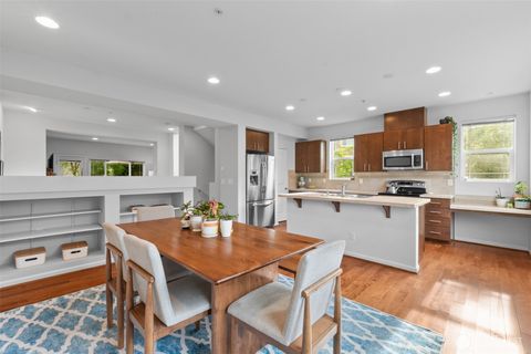 Photo of 15720 Manor Way #Q8, Lynnwood, WA 98087 (MLS # 2530522)