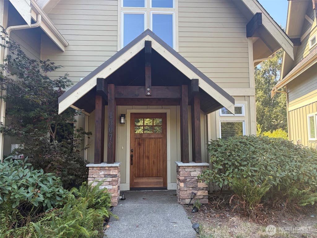 Photo of 1307 Pelican Pl PL #3, Point Roberts, WA 98281 (MLS # 2566977)