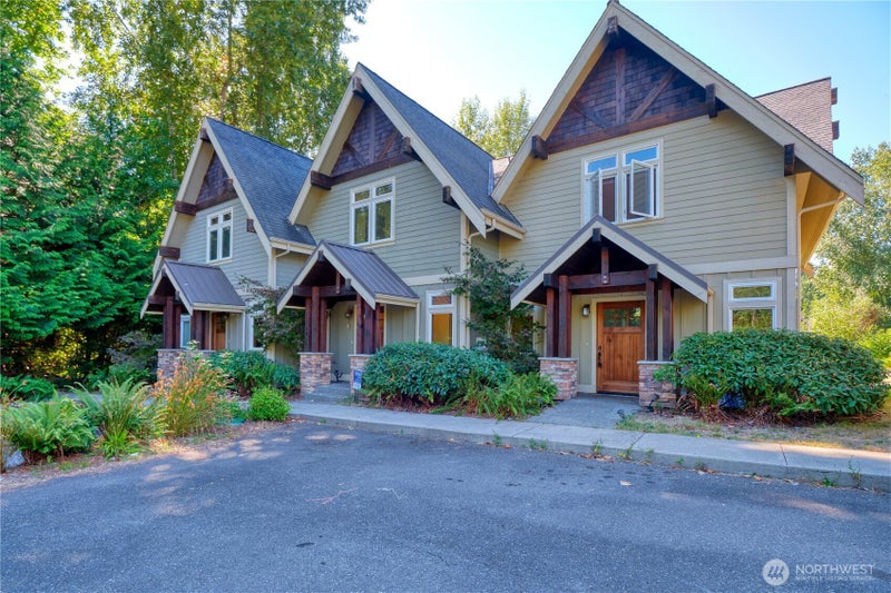 1307 Pelican Pl C