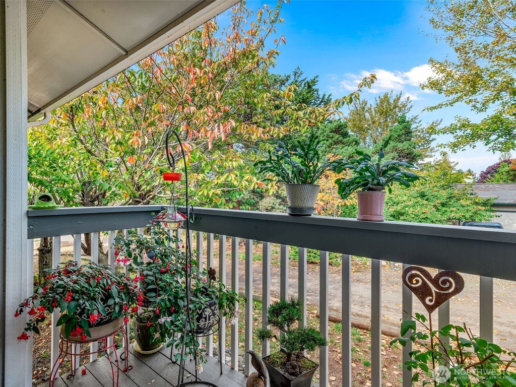 Photo of 1930 Lawrence Street #39, Port Townsend, WA 98368 (MLS # 2591027)