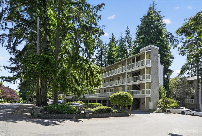14527 NE 40th Street G202