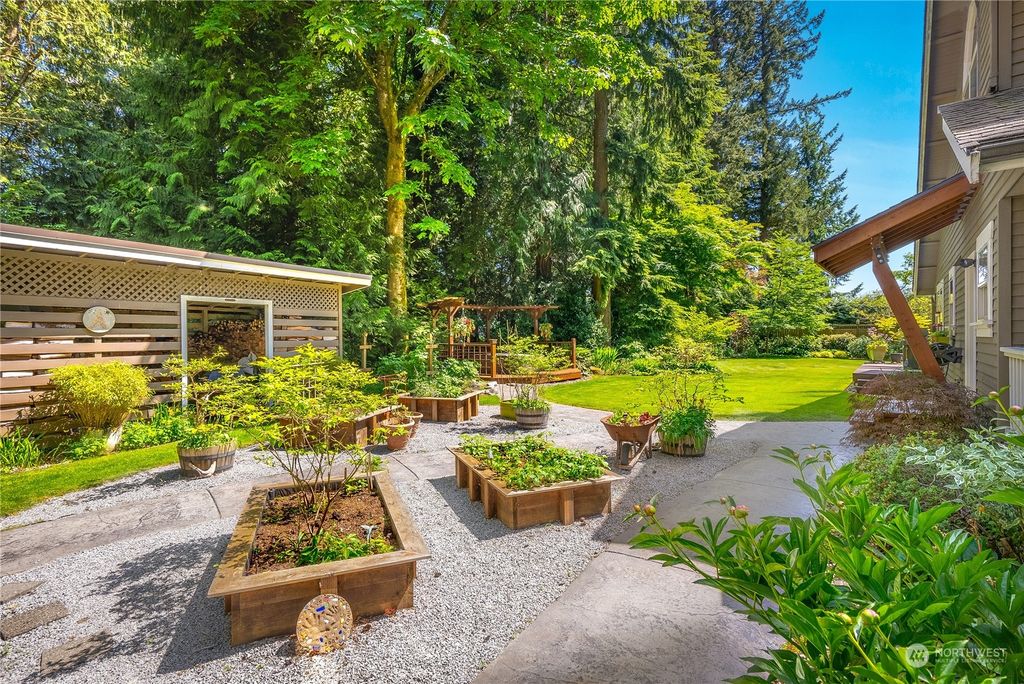 listing image 9360220426016359611