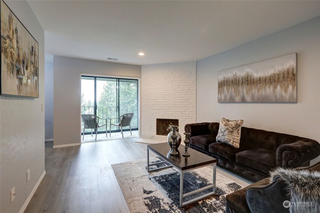 Photo of 6732 112th Avenue NE #A8, Kirkland, WA 98033 (MLS # 2047064)