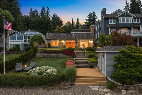 Photo of 17834 SE 40th Place, Bellevue, WA 98008 (MLS # 2570430)