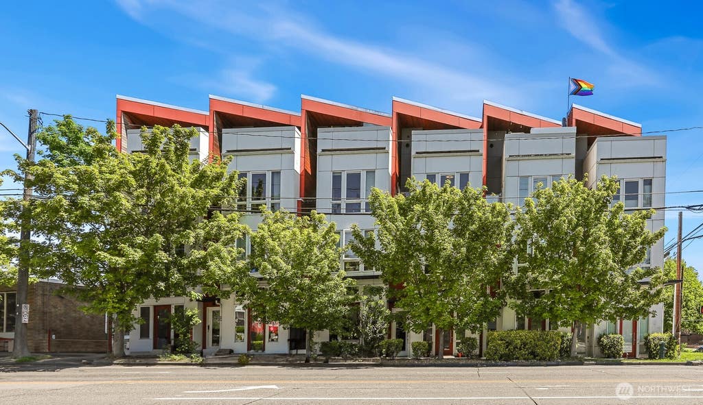 Photo of 6704 15th Avenue NW, Seattle, WA 98117 (MLS # 2547764)