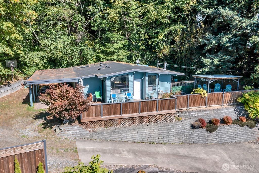 Photo of 5133 Cromwell Drive NW, Gig Harbor, WA 98335 (MLS # 2457209)
