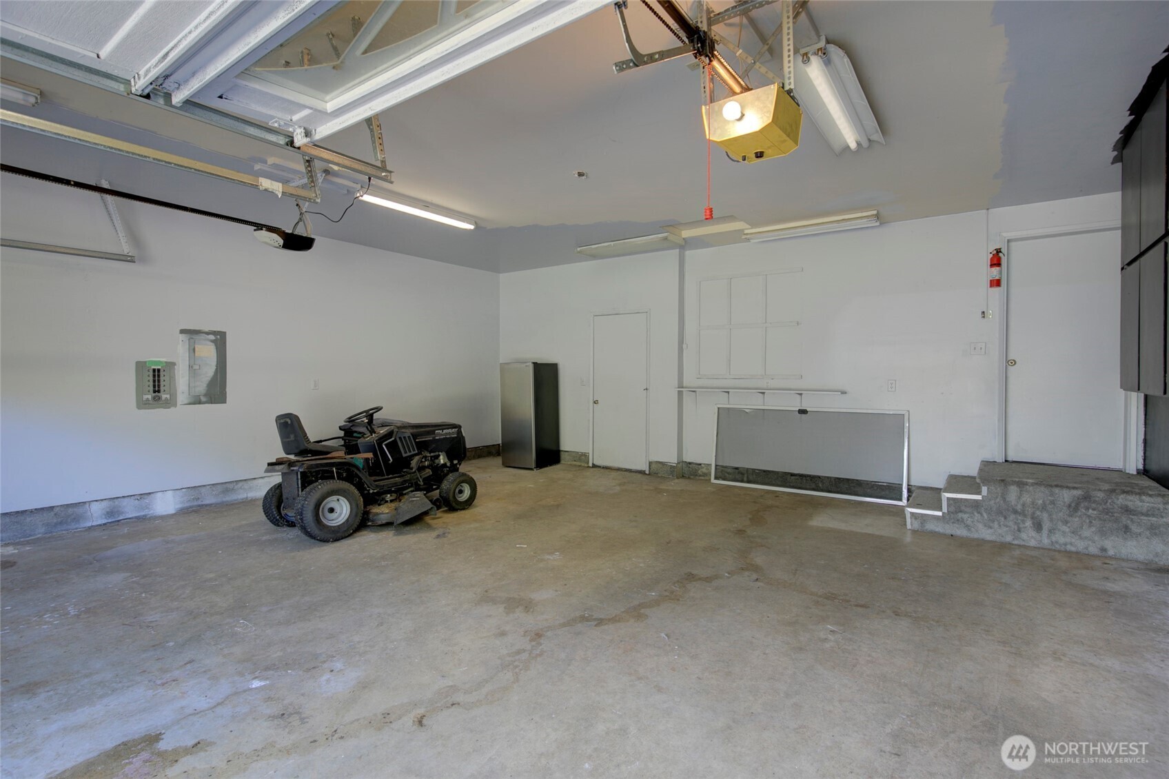 393 Canal Drive SE