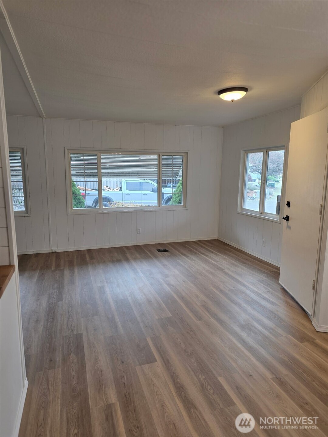 3213 28th Street Ct E 35