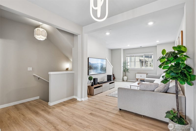 1621 Seattle Hill Road HH2