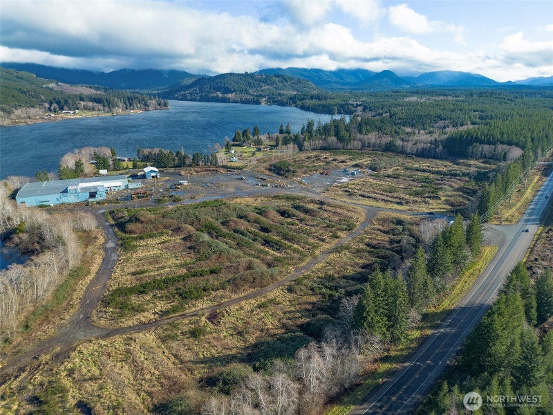 200659 Highway 101