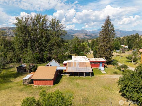 Photo of 517 Lufkin Lane, Winthrop, WA 98862 (MLS # 2545943)