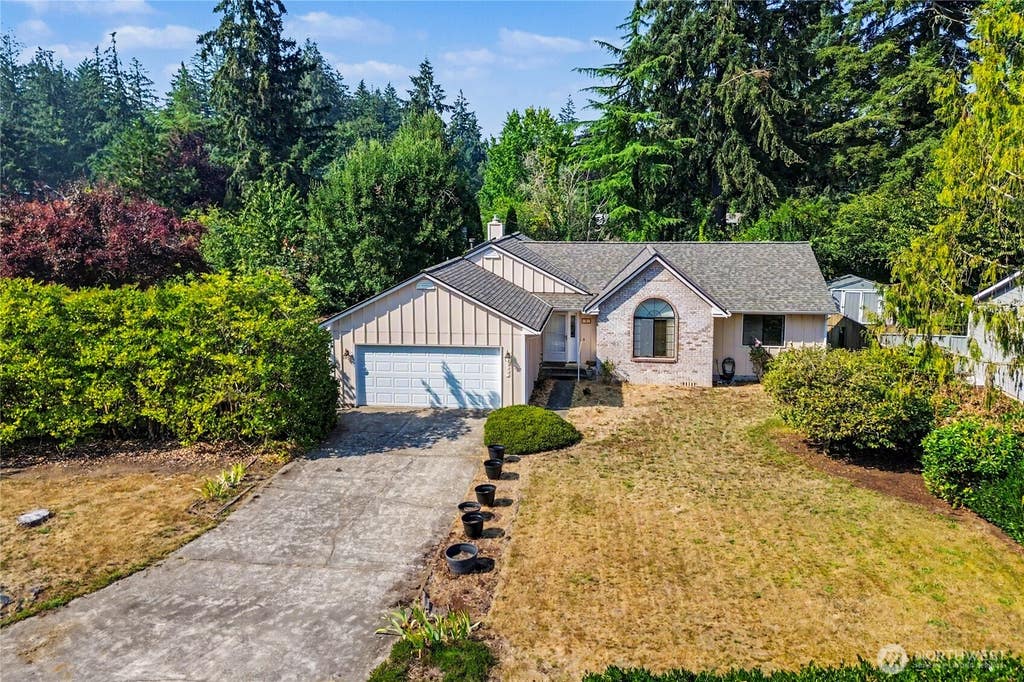 Photo of 3922 14th Court NE, Olympia, WA 98506 (MLS # 2561723)