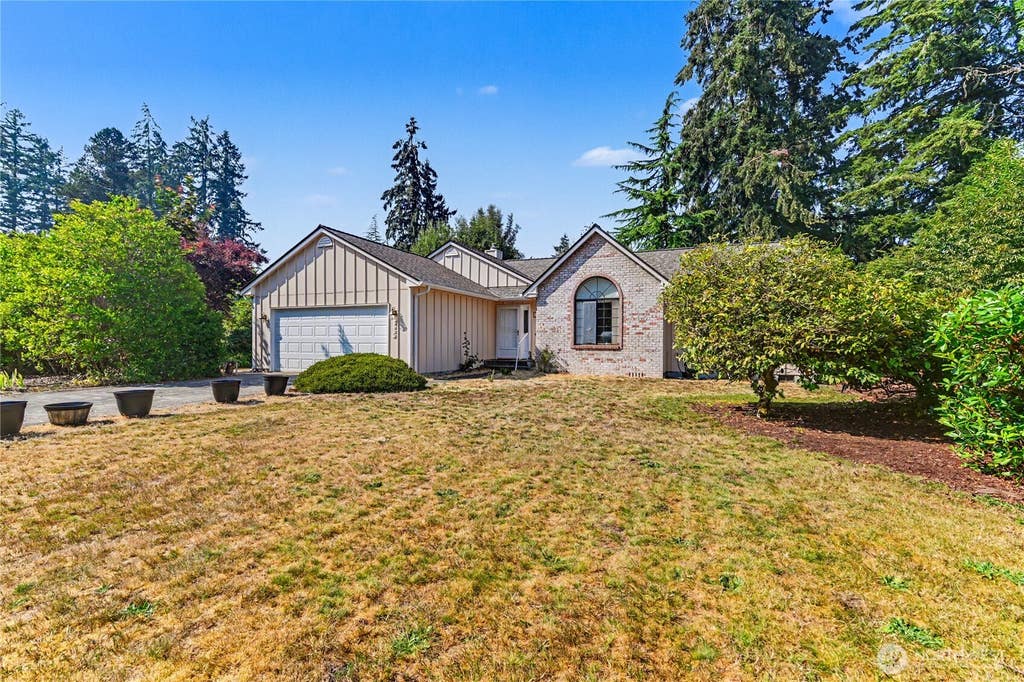 Photo of 3922 14th Court NE, Olympia, WA 98506 (MLS # 2561723)