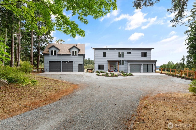 1423 Rose Lane