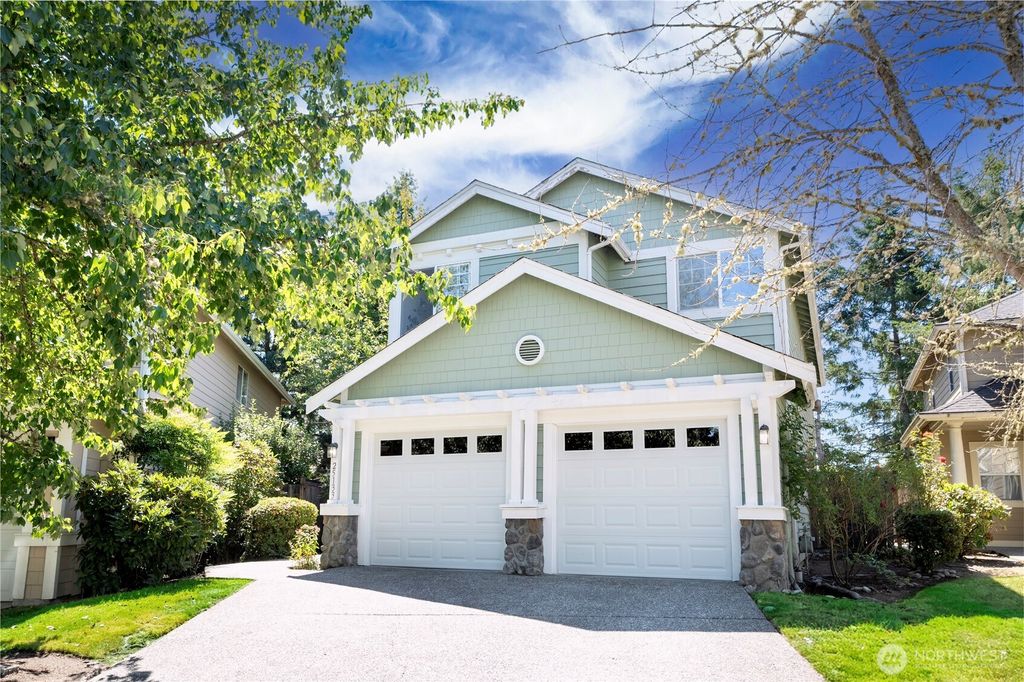 Photo of 25133 SE 43rd Place, Sammamish, WA 98029 (MLS # 2418070)