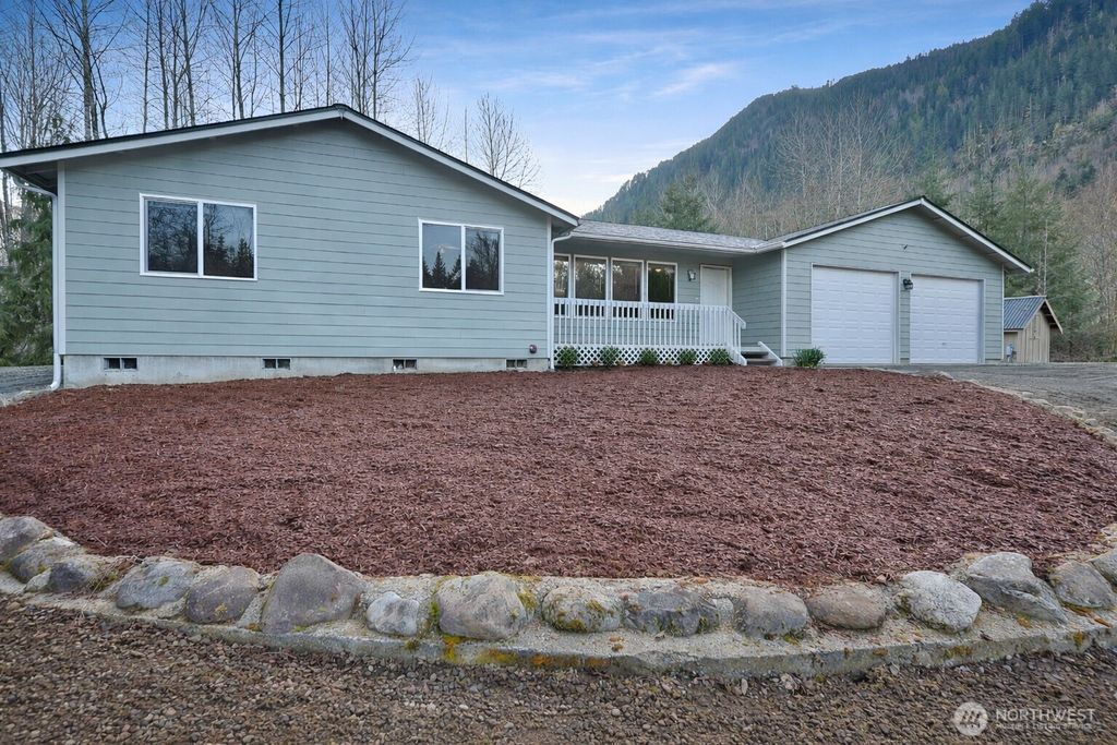 Photo of 112 Whitewater Way, Morton, WA 98356 (MLS # 2499418)