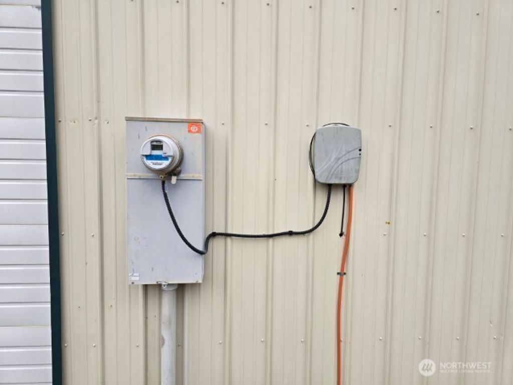 Photo of 591 State Line Road N, Newport, WA 99156 (MLS # 2457127)