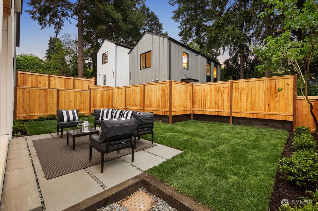 Photo of 823 NE 96th Street, Seattle, WA 98115 (MLS # 2245390)