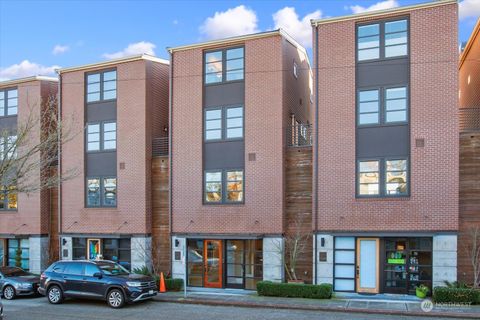 3209 W Lynn Street Seattle WA 98199